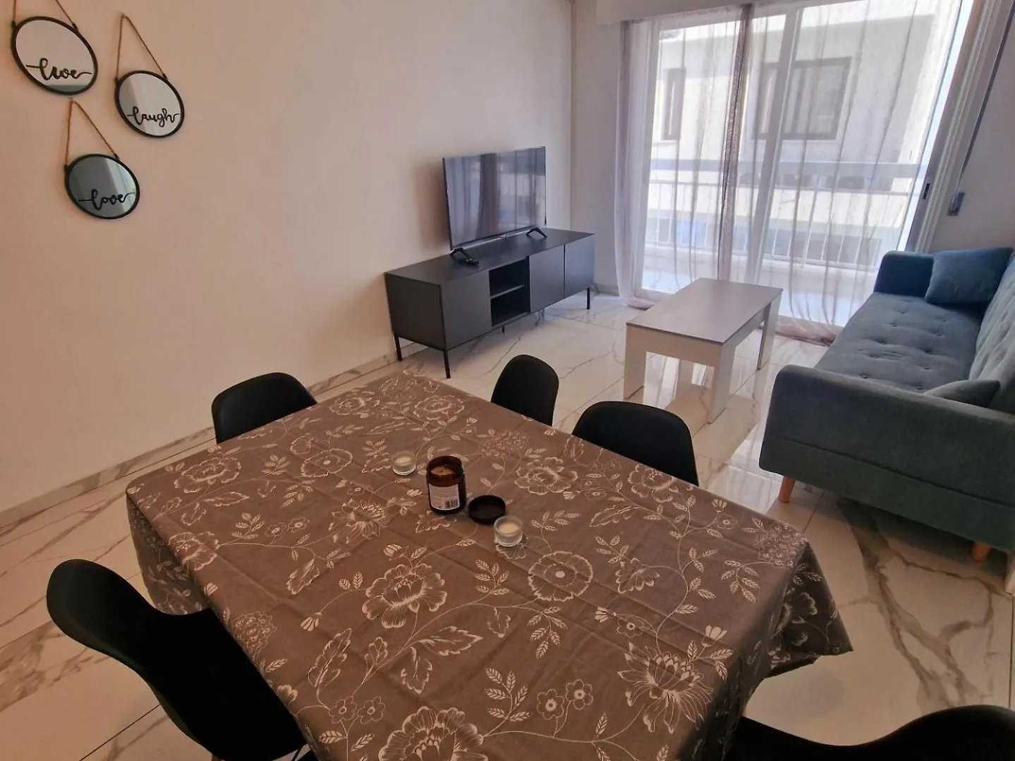 Cozy 1 Bedroom Apartment Larnaca City-Center F